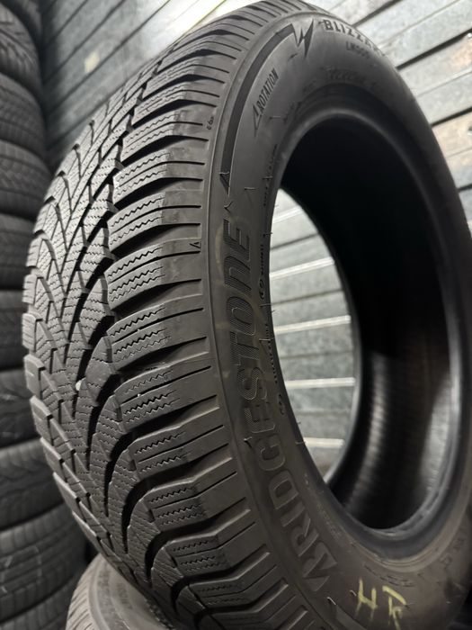 шини б.у зима 205/55 R16 Bridgestone Blizzak LM-005 склад резини