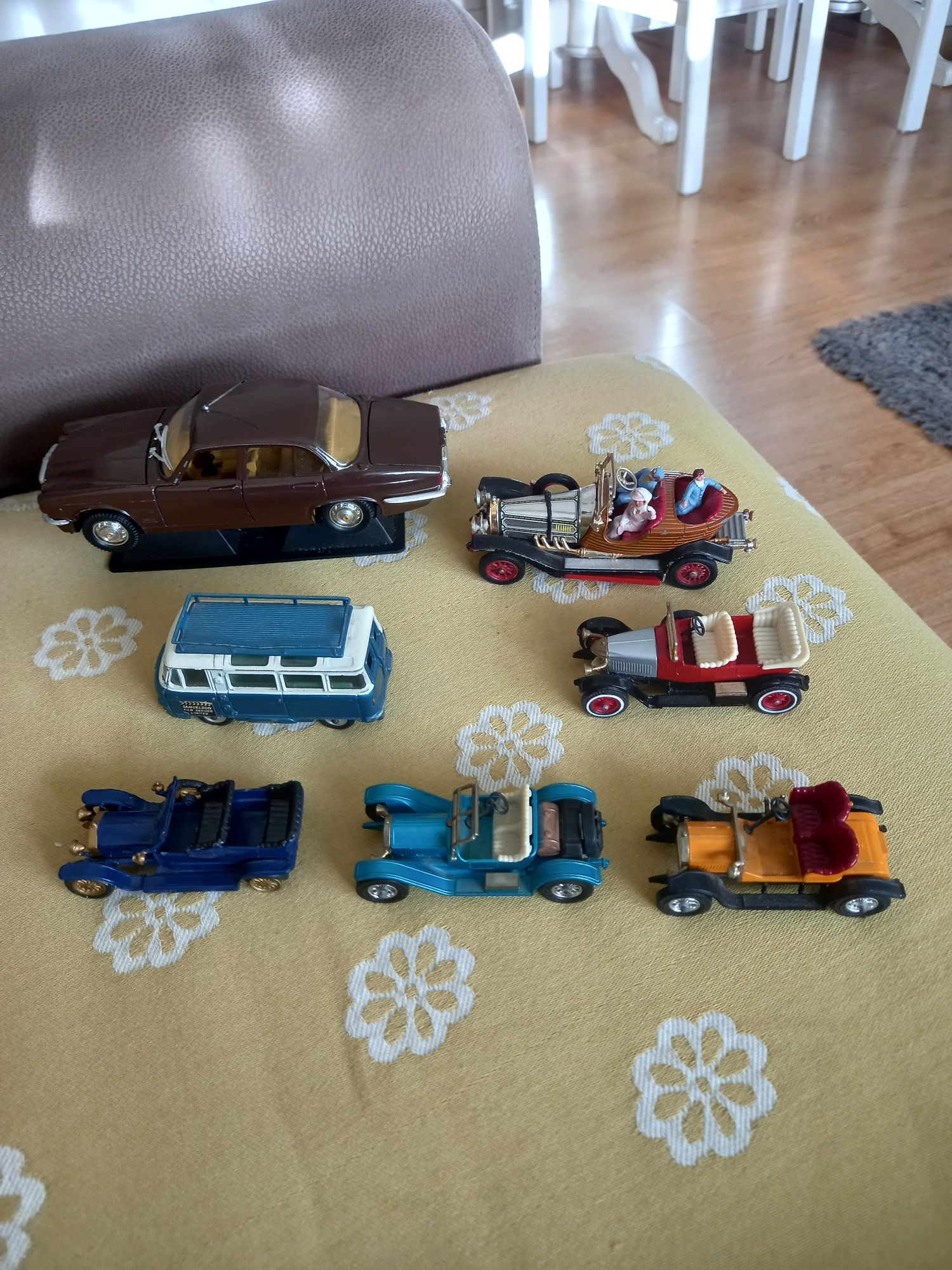 Carros miniatura