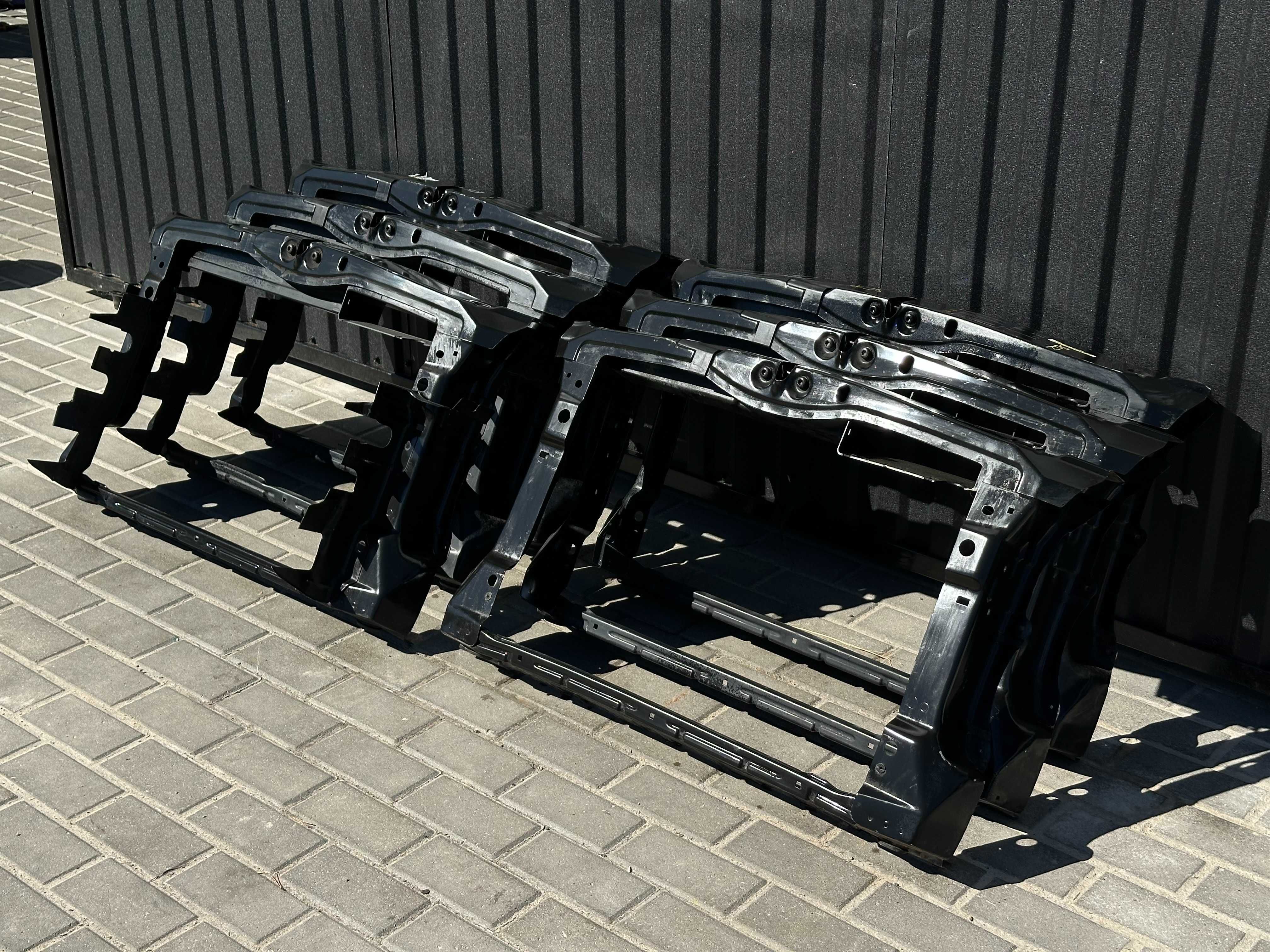 Установча панель Шкода октавія А5 телевізор, панель Skoda A5 2005-2013