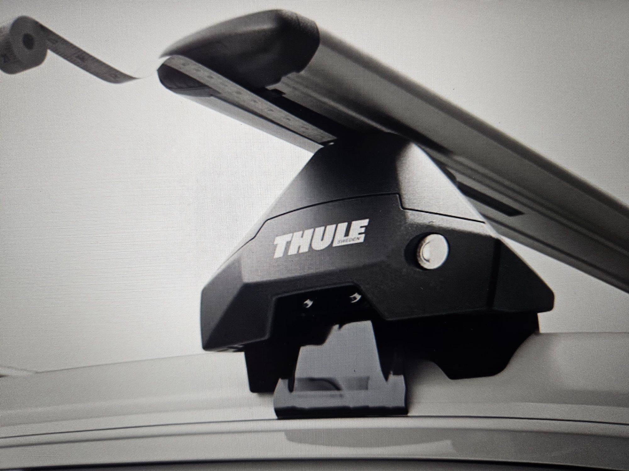 4. Pes de fixação THULE Evo Clamp 710500