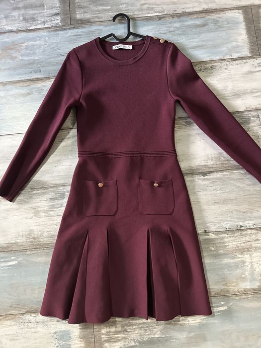 Стильна сукня Zara