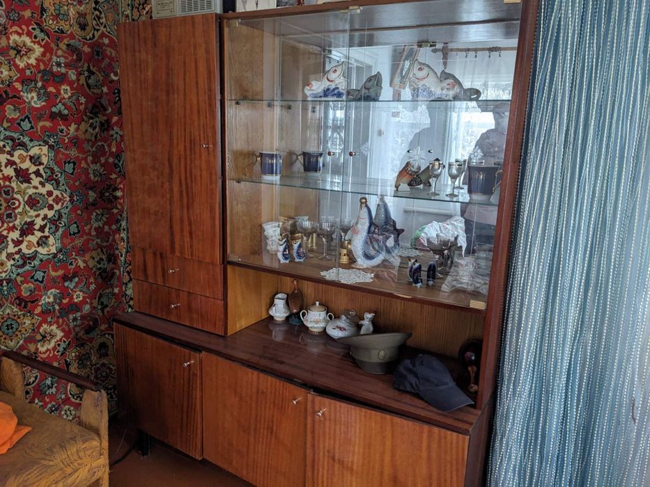 Стіл овальний 50- 60 р., дуб,ручна робота.