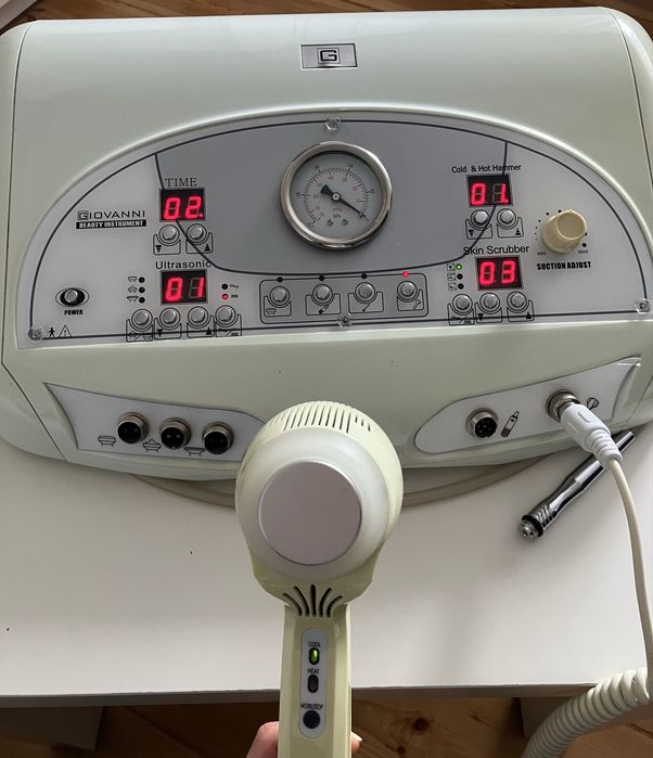 Mikrodermabrazja diamentowa, beauty instrument Giovanni,
