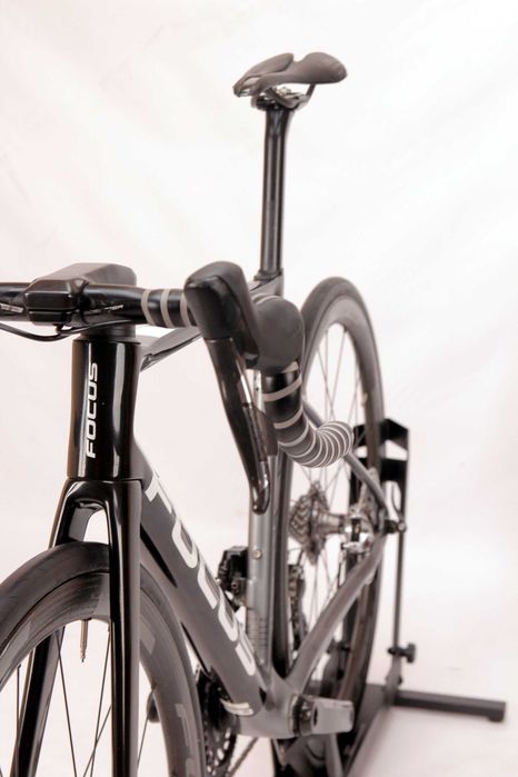 Rower szosowy FOCUS IZALCO Max Disc Sram RED AXS Ceramic Speed roz. M