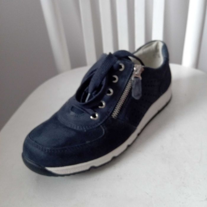 Granatowe Damskie Sneakersy firmy "MEDICUS", Zamszowe, r. 5