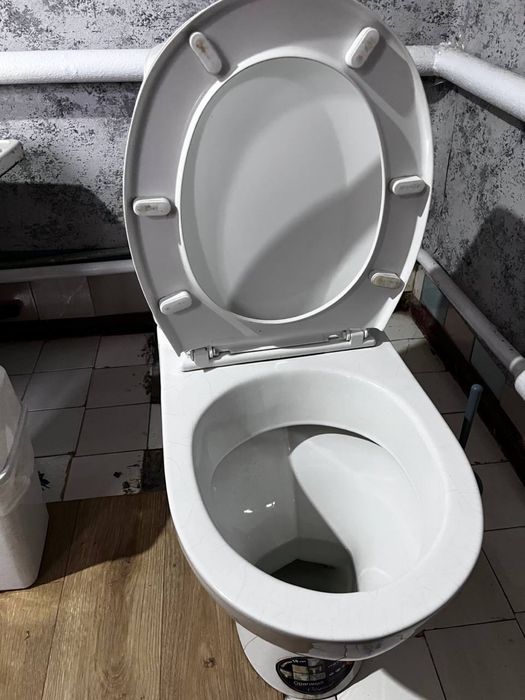 Терміново! Продажа унітаза