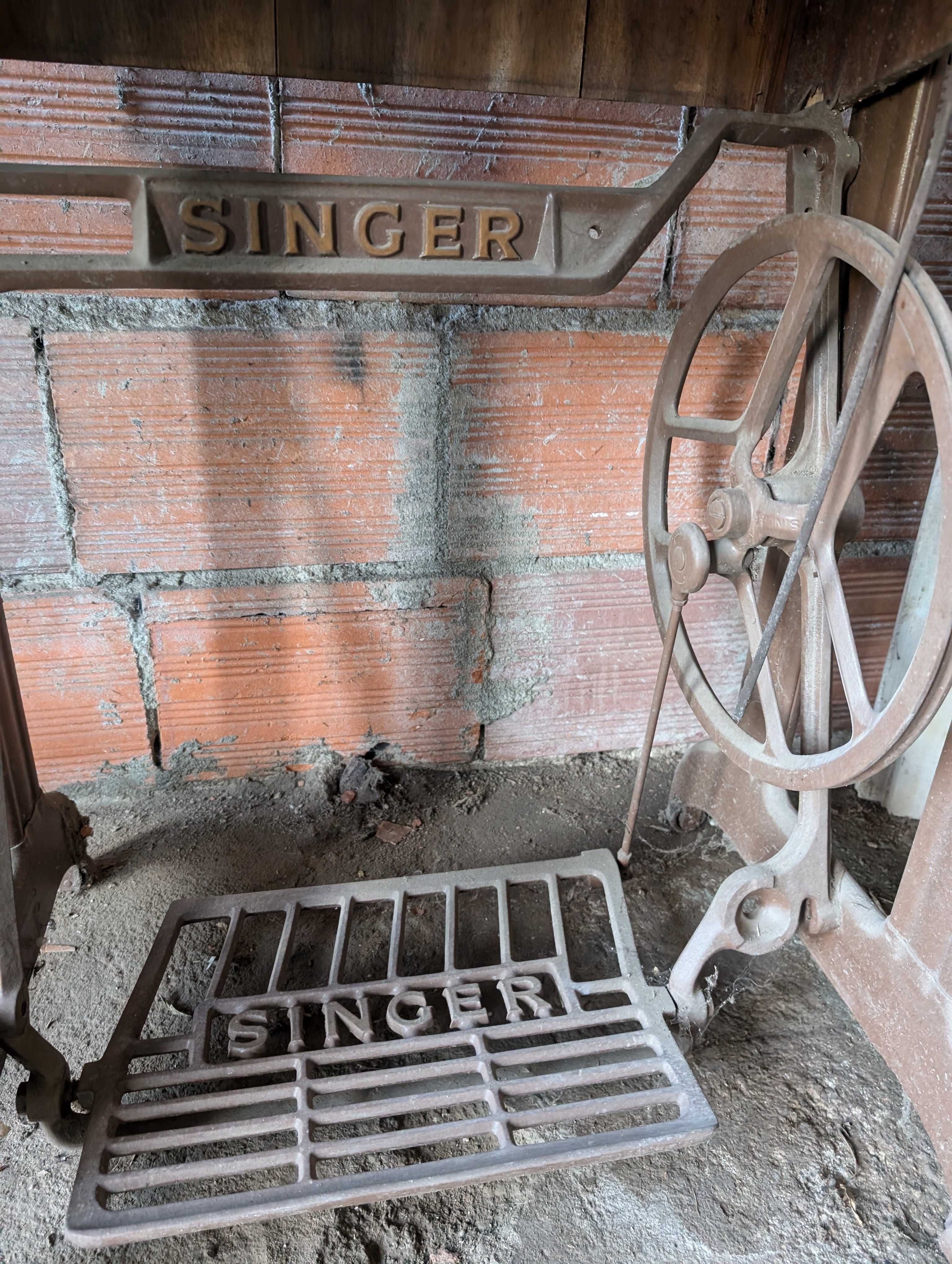 Máquinas de costura Singer
