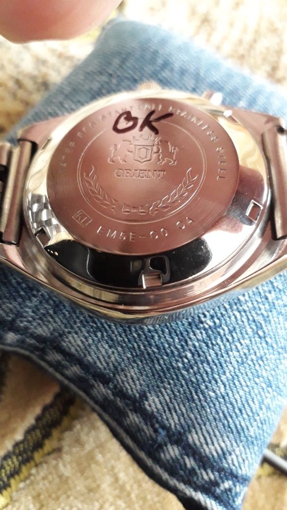 З колекції Orient Automatic 3 Star Cristal японський годинник часи