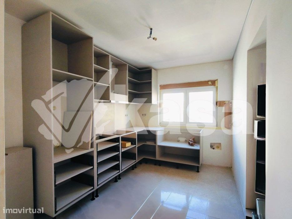 T3 Renovado no Barreiro - Espaço, Qualidade e Localização