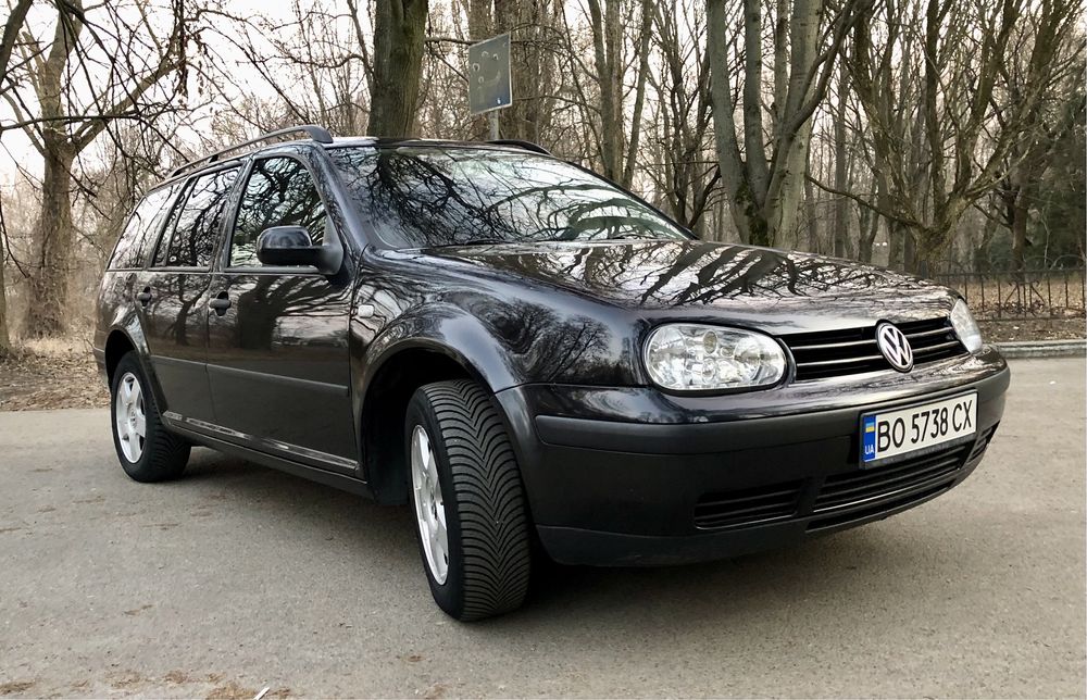 Продам Volkswagen Golf IV