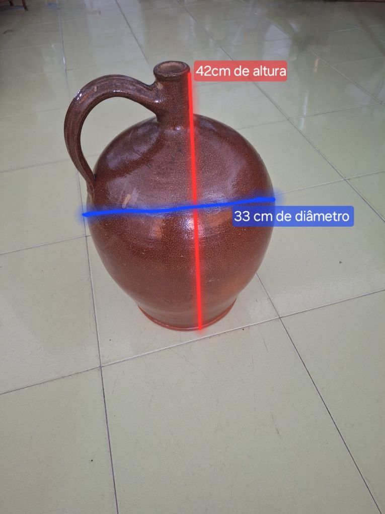 Garrafão antigo em grés
