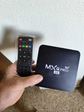 Смарт ТВ приставка 4GB/64GB