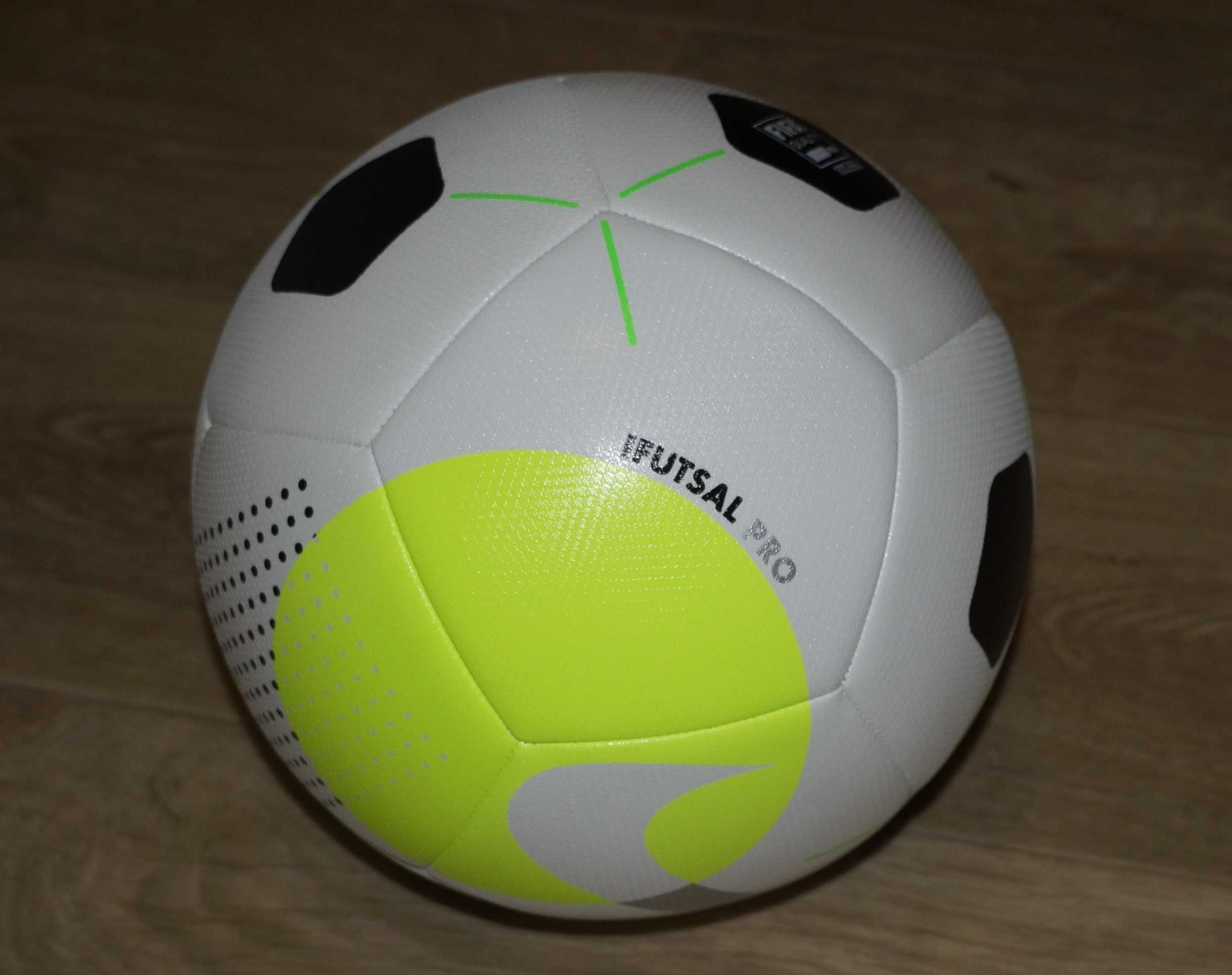мяч  Nike для мини футбола и футзала размер 4