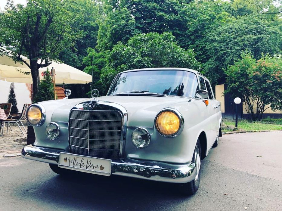 Zabytkowy samochód do ślubu piękny Mercedes Skrzydlak klasyk zabytek