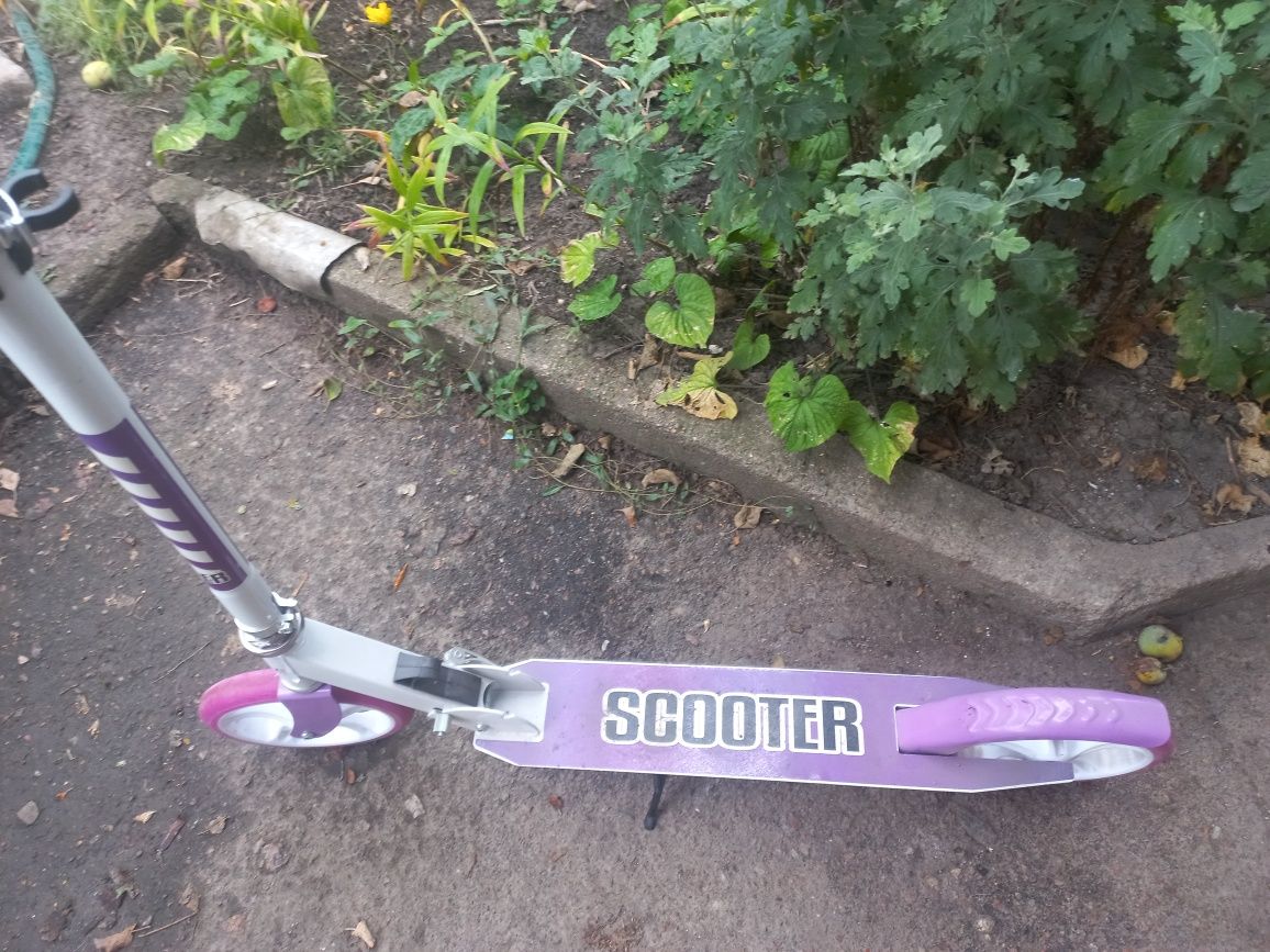 Продам Scooter другий в подарок для хлопчика!!!