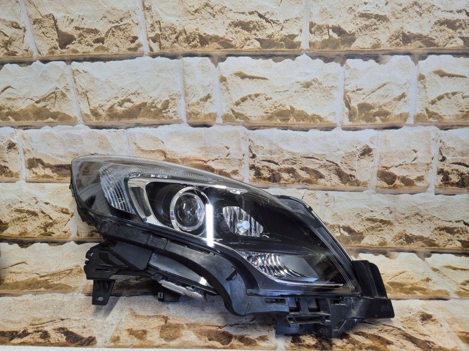 opel zafira c xenon skrętny z ledem europa prawa kompletna lampa