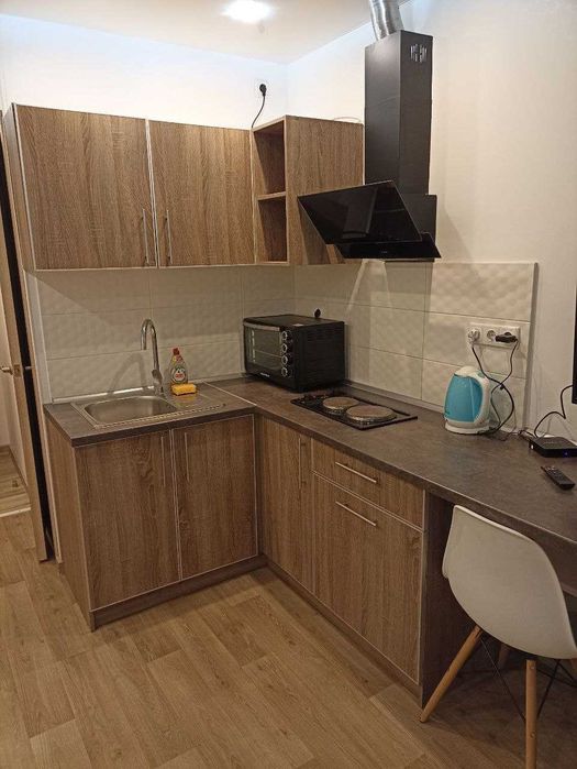 Центр.Госпіталь.м.Наукова поруч, сучасна квартира