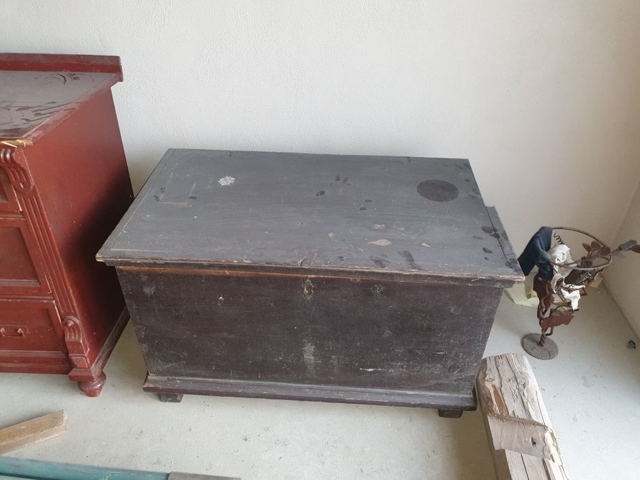 Stara drewniana komoda 1913r