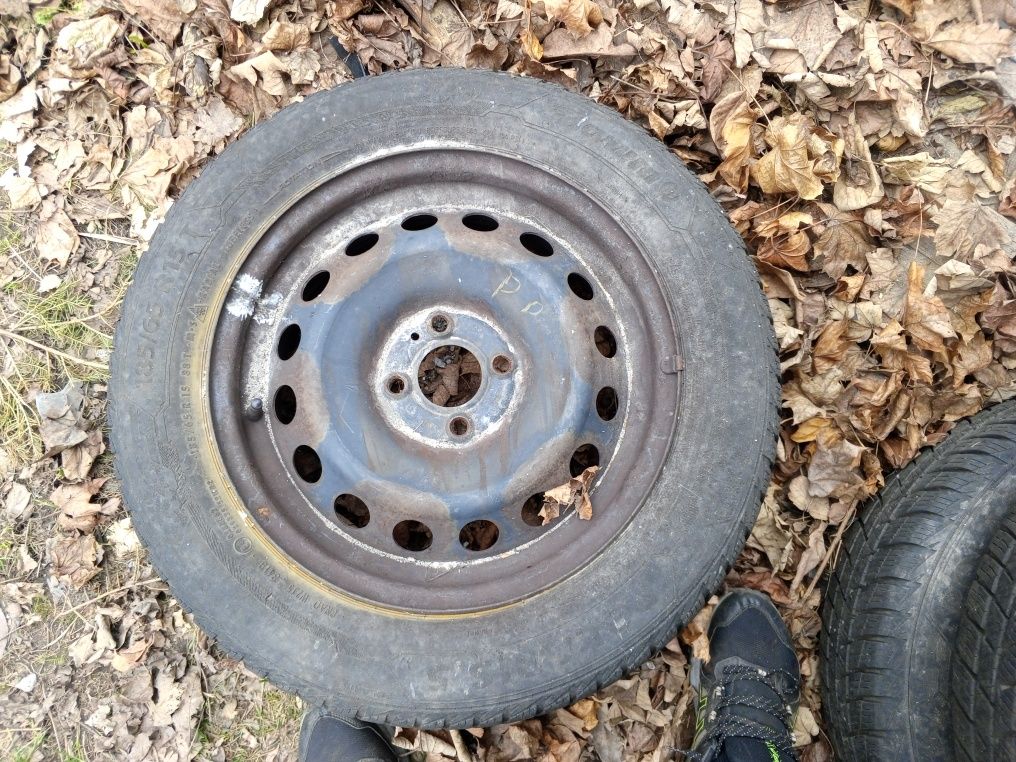 Dacia Logan ii Komplet kół felgi stalowe 15" 4x100 z czujnikami ciśnie