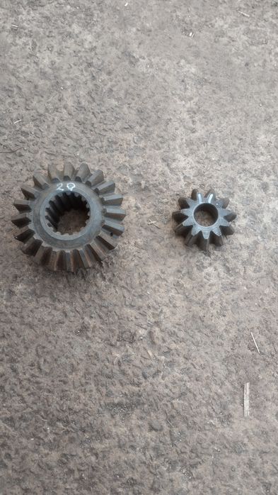 Шестерні 1.8 до 1 для углового редуктора на саморобку