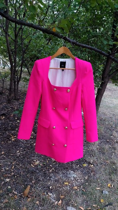 Рожева міні-сукня-блейзер (піджак) River Island. Розмір 8 (XS)