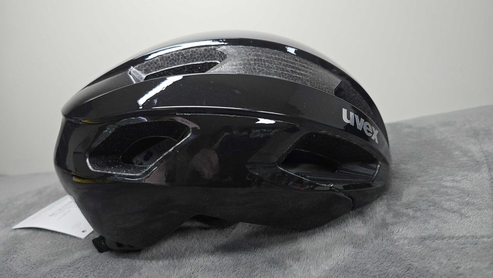Lekki Kask rowerowy UVEX RISE all black rozmiar 52-56cm