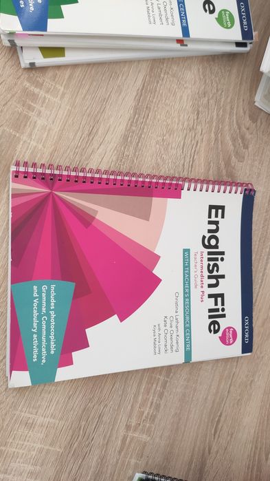 Підручник з англійської мови, English File 4th edition, Interm. Plus