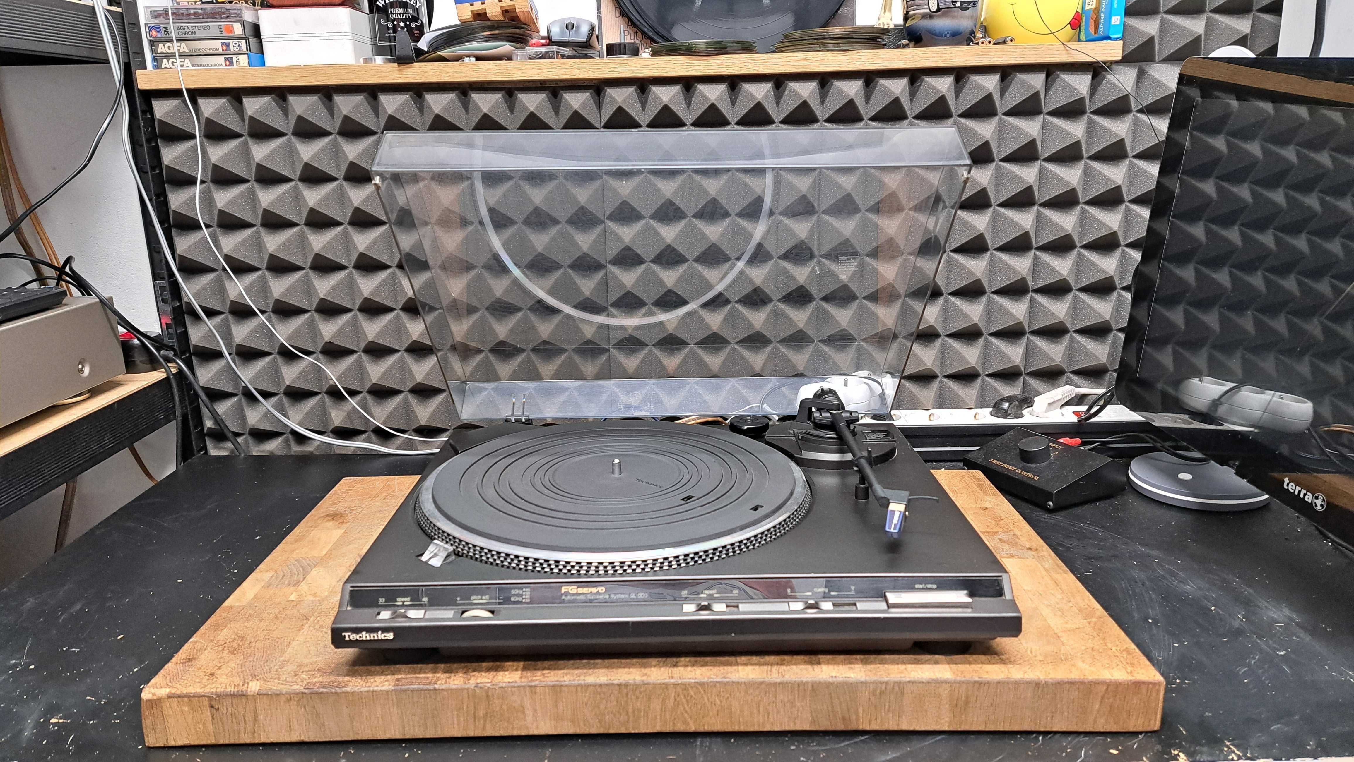 Gramofon Technics SL-BD3
