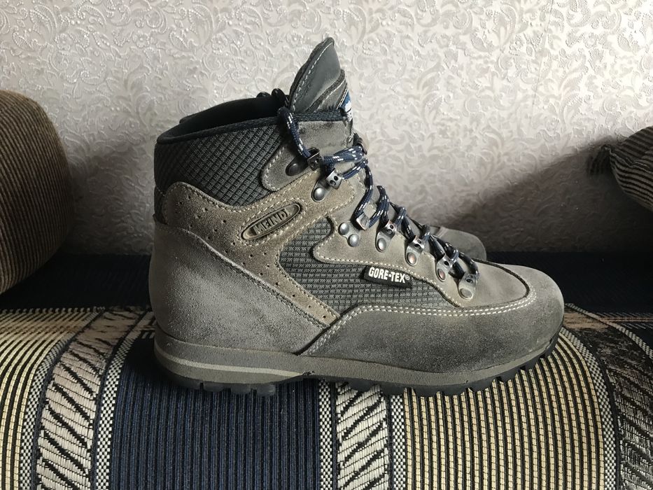 Кросівки трекінгові Meindl , по устілці 24-24,5 см