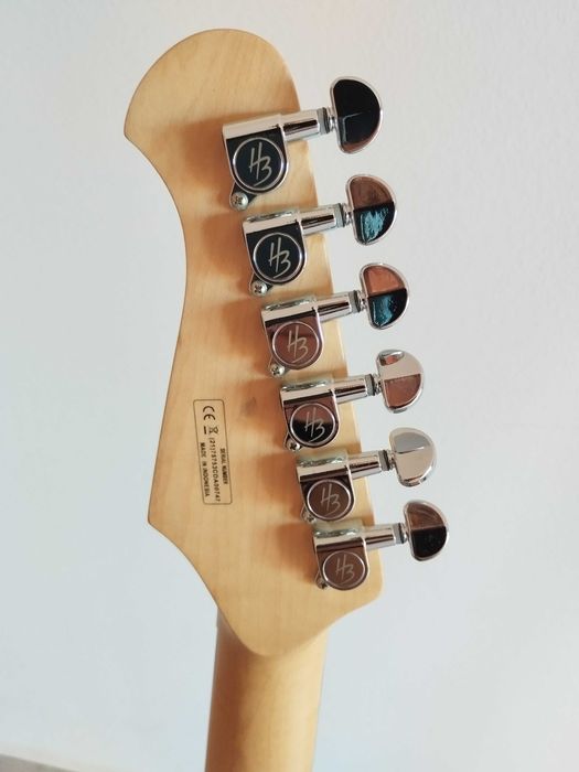 Guitarra elétrica Harley Benton Fusion-III HH FR EB FC com saco.