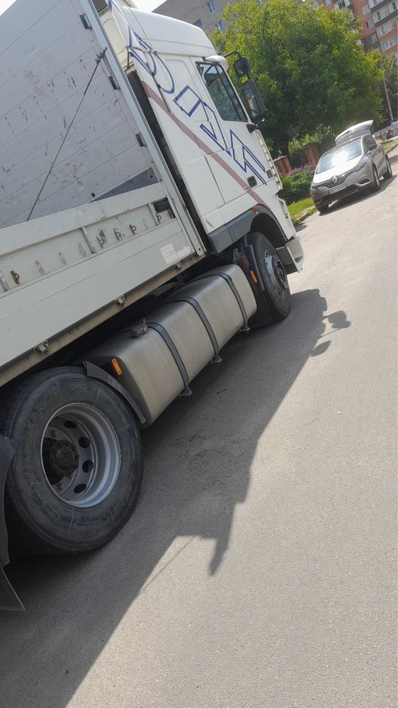 Продам DAF XF95 2001 року з прицепом