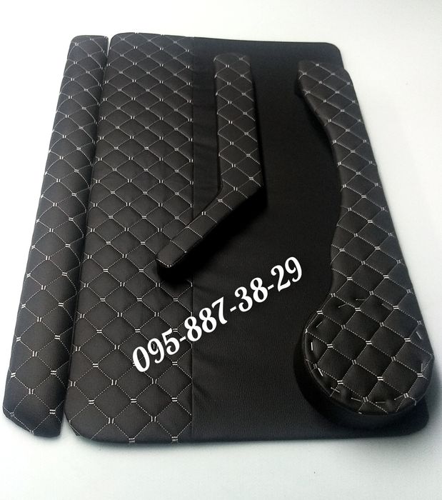 Карты дверей+ручки+батоны+карманы ВАЗ 2101-2107 Строчка всех цветов!!!