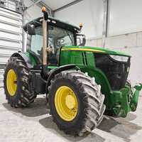 John Deere 7215R