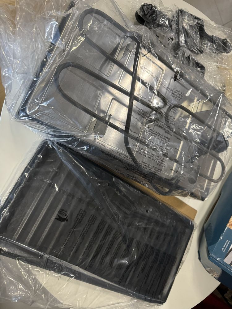 Grill elektryczny na 8 osób