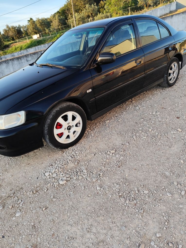 Honda accord 1.6 i