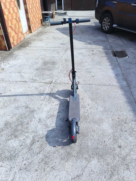 Hulajnoga elektryczna