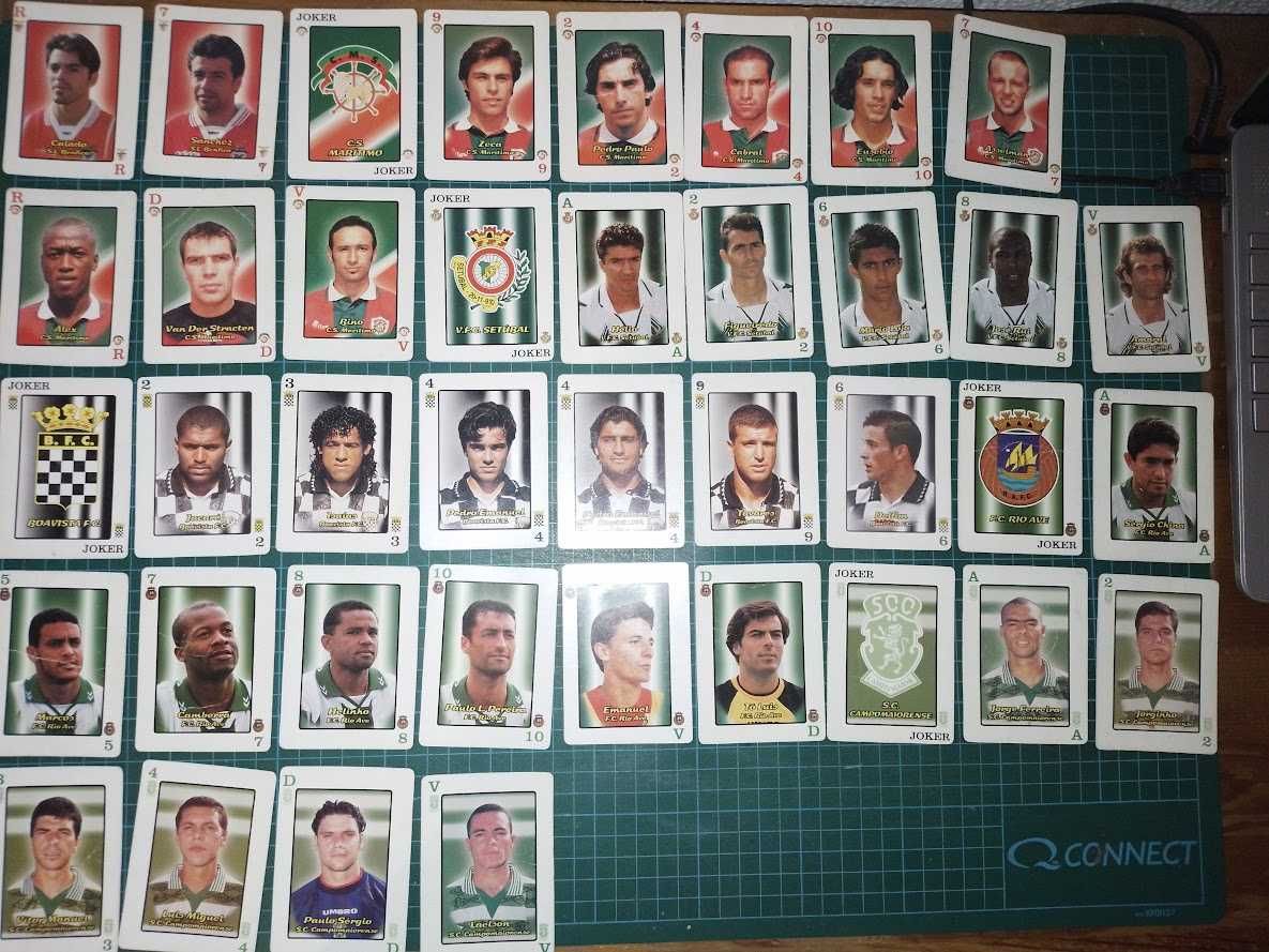 Conjunto coleção cartas / tazos futebol JN época 1997 até 2002