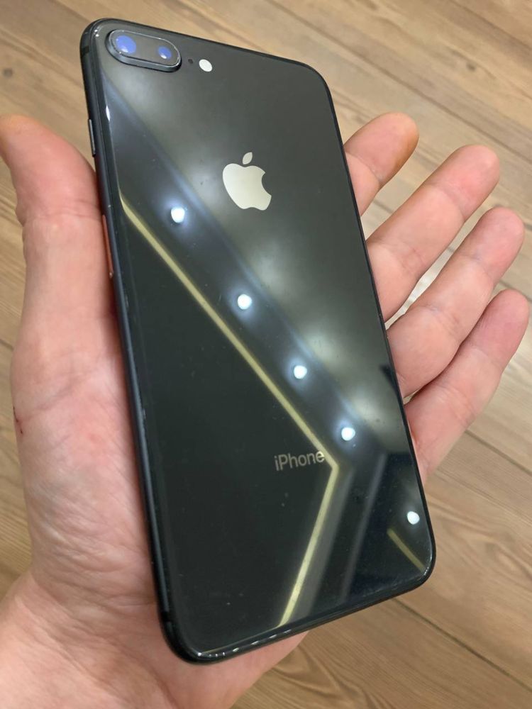 Apple iphone 8 plus 64gb r-sim