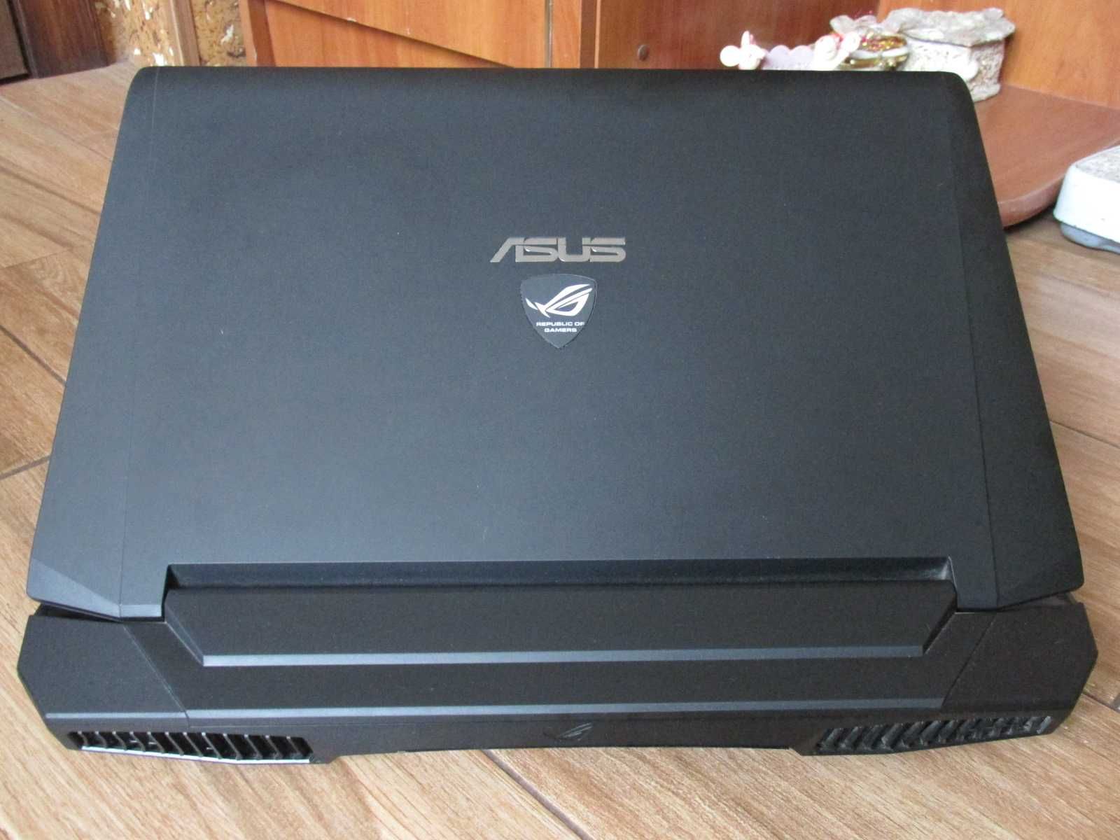 ІГРОВИЙ ЗВЕРЬ Asus Rog SSD/17.3 Full HD+i7-3.7Ghz+Geforce GTX 4Gb+16Gb