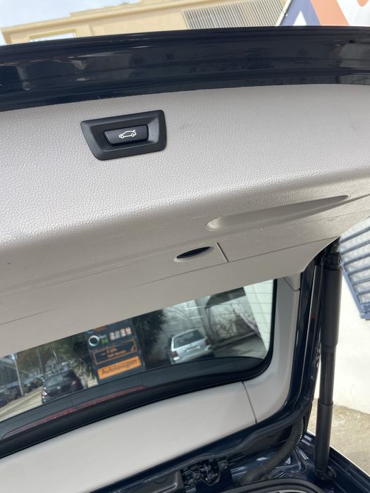 Bmw 320d xdrive - Auto