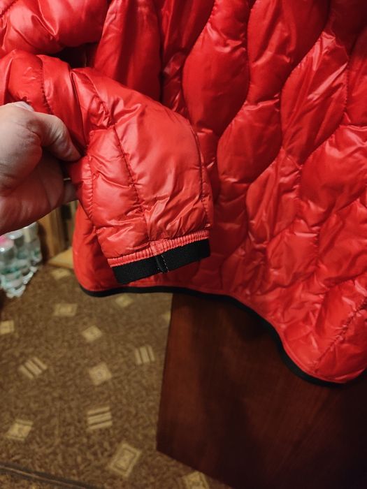 Куртка жіноча весняно -осіння .