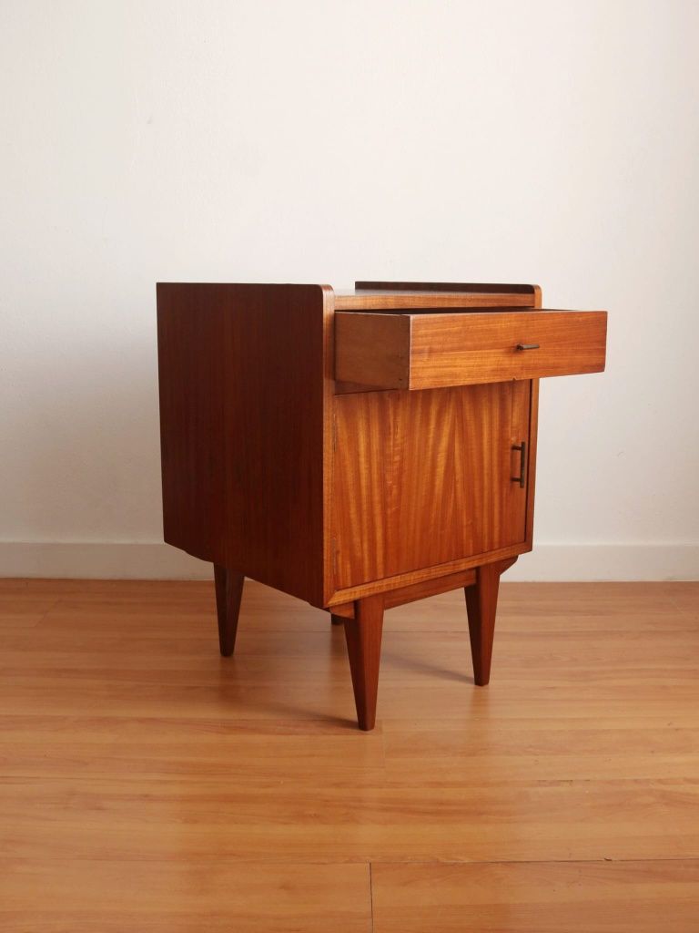 Mesas de cabeceira Vintage / Vintage side tables