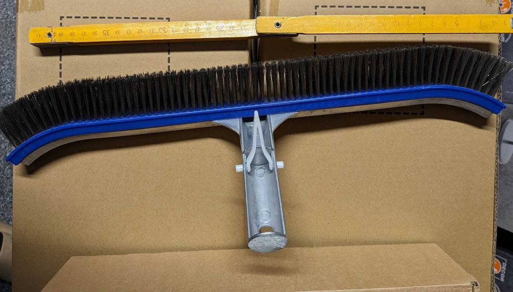 Szczotka stalowa basenowa szczotka do basenu 44cm, nieużywana