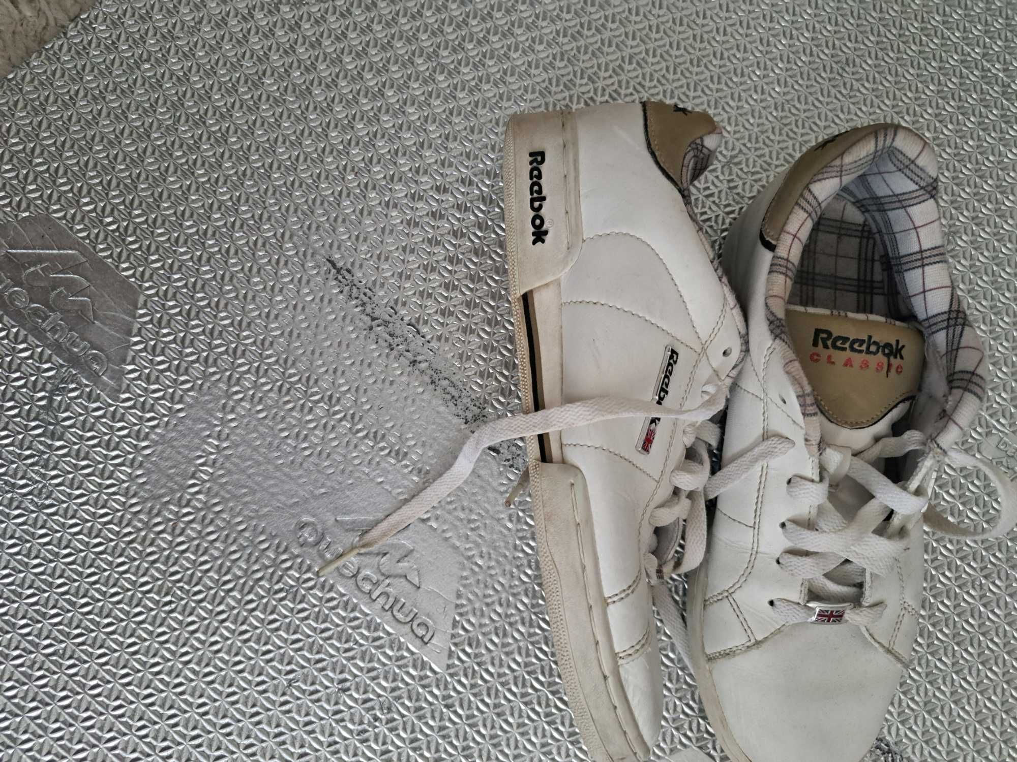 Reebok biale r 38