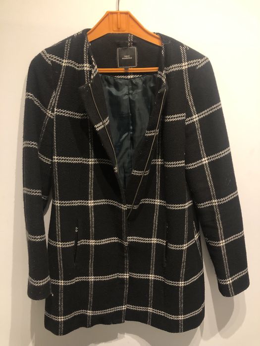 Płaszczyk w kratke firma next