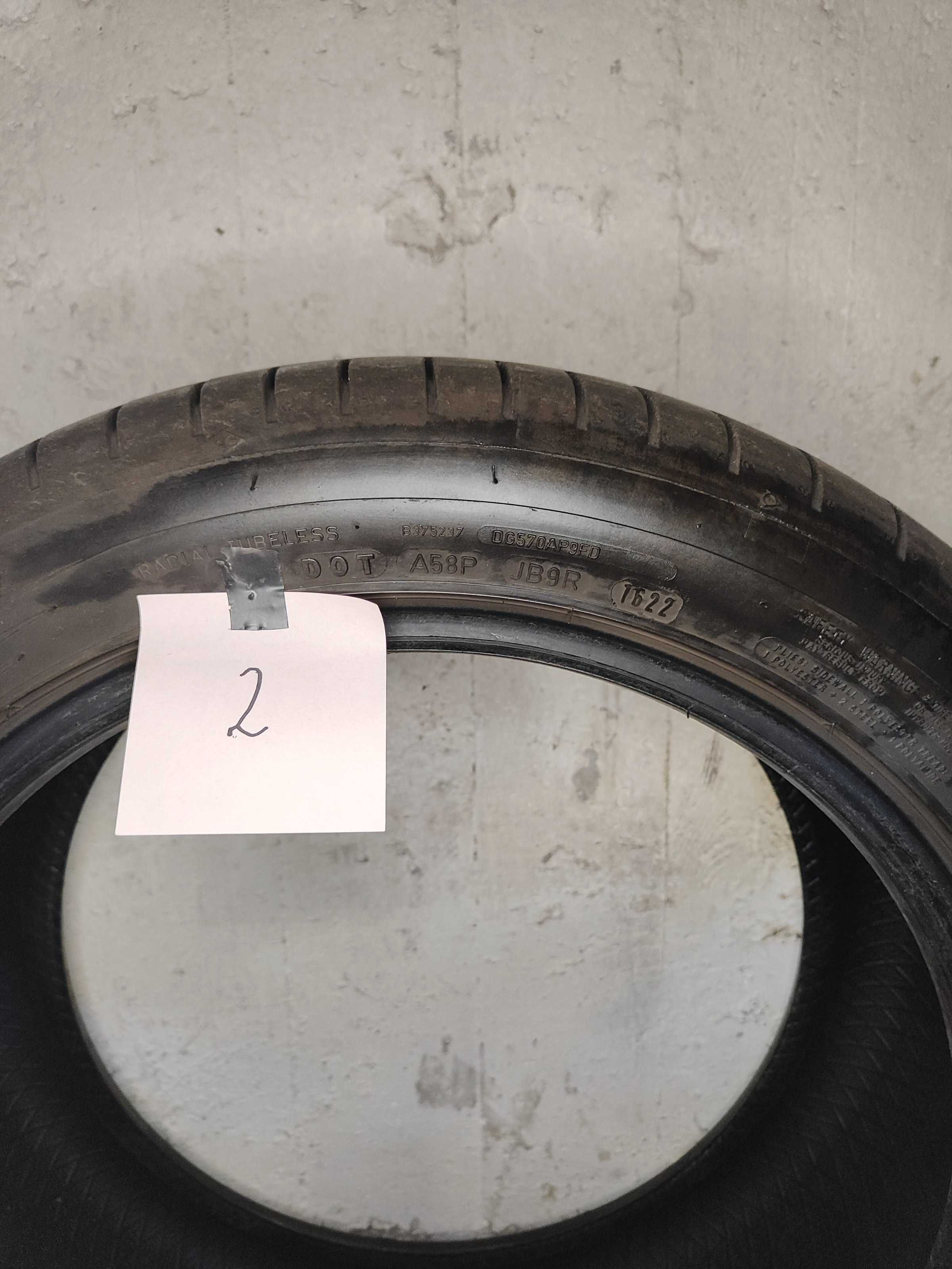 Dunlop Sport Maxx RT 2 235/45 R17 97Y XL