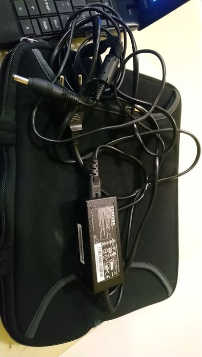 Portátil Toshiba nb510