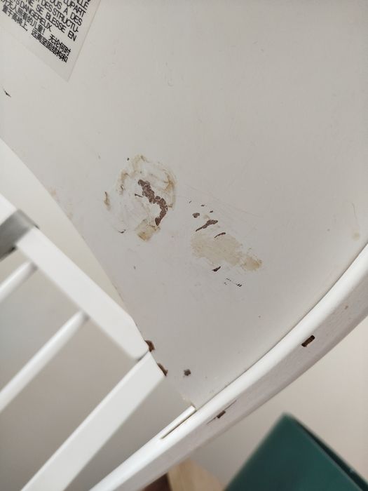 Fotelik drewniany do karmienia