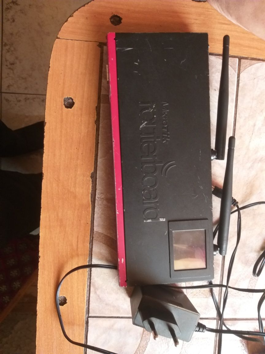 MicroTIK RB2011UiAS-2HnD-IN