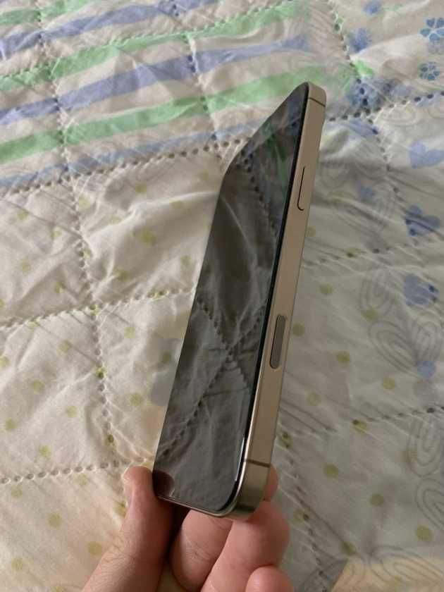 Apple iPhone 16 PRO MAX - 512 GB